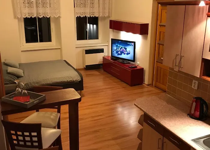 & Bike Apartmanhotel 3*